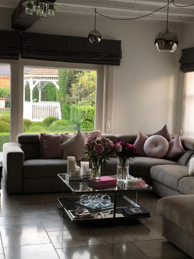 Jardin Du Marais Bed & Breakfast Froyennes Exterior photo